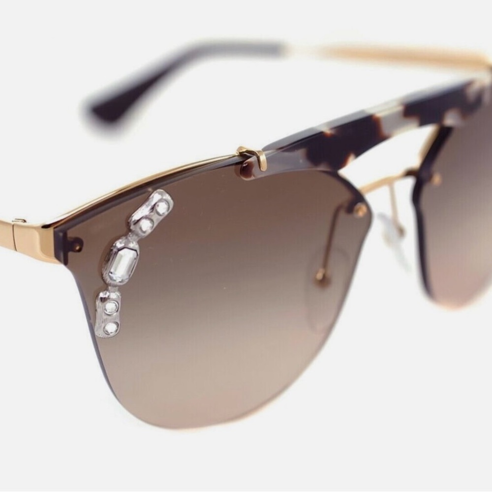 Prada sunglasses - Picture 4 of 8